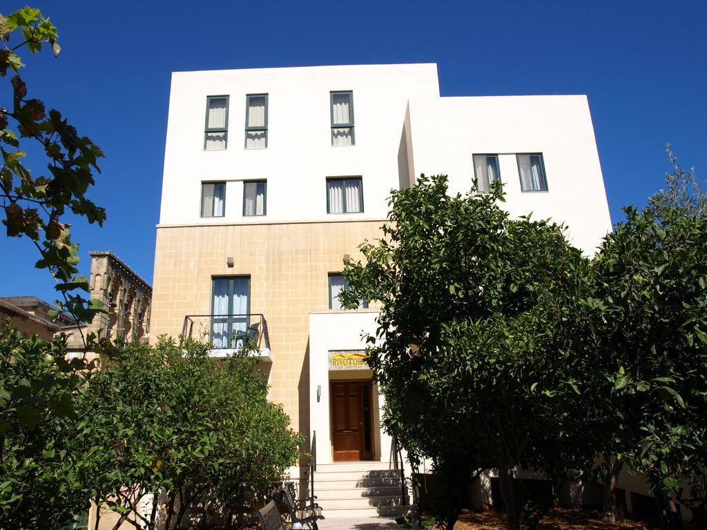 Rivotorto Retreat House Hotel Birkirkara Exterior photo